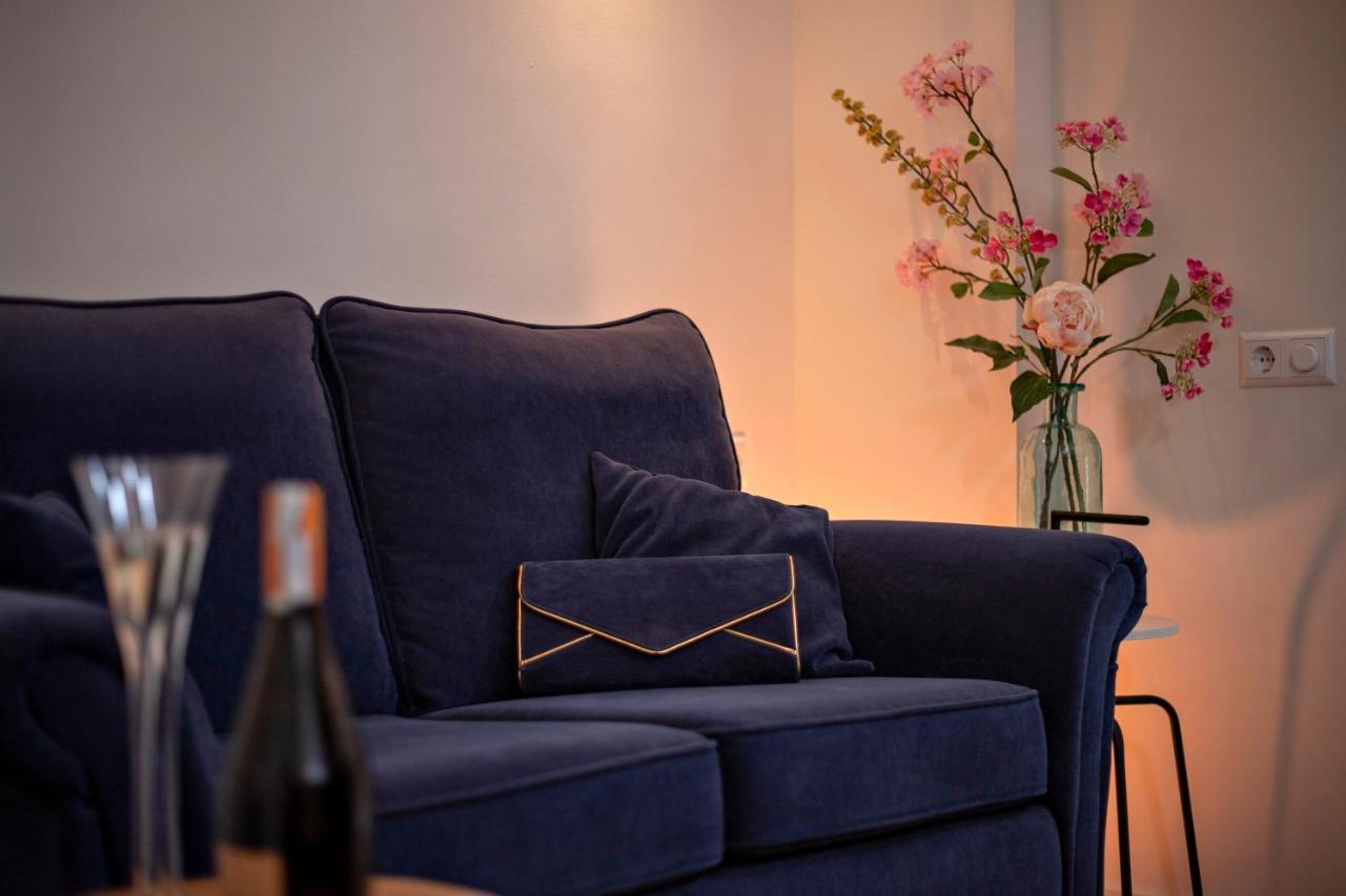 Studio Baarn With Patio, Airco, Pantry, Bedroom, Bathroom, Privacy - Amsterdam, Utrecht Esterno foto