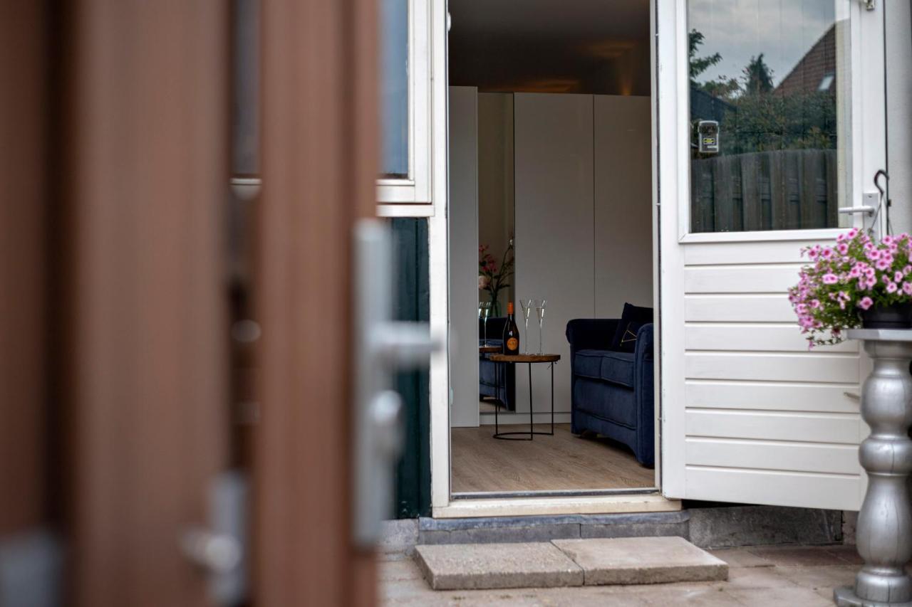 Studio Baarn With Patio, Airco, Pantry, Bedroom, Bathroom, Privacy - Amsterdam, Utrecht Esterno foto